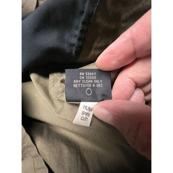 Kenneth Cole  Unisex Light Weight Zipper Jacket Sz L NWT - Picture 9 of 9